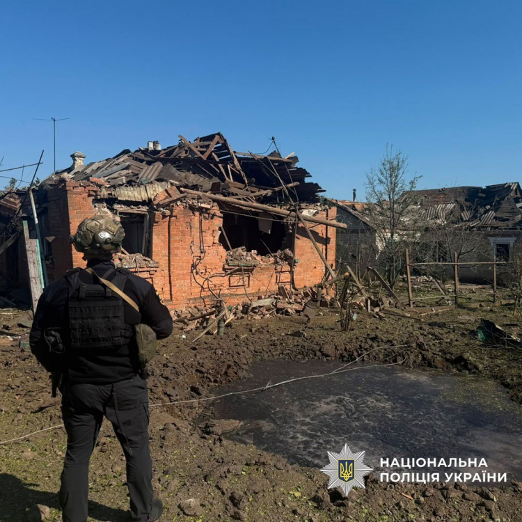 Семеро цивільних поранено на Донеччині 19 вересня