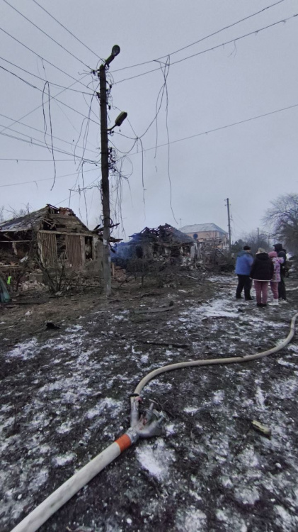 Про чергові жертви та пошкодження на Донеччині через ворожі обстріли повідомляє поліція