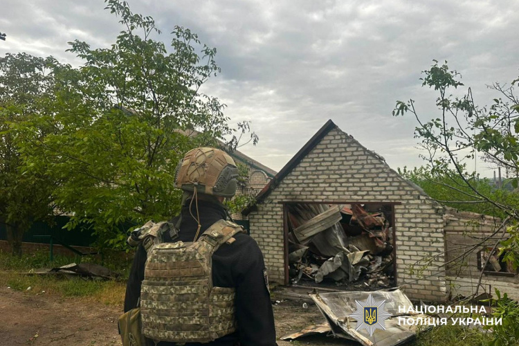 Четверо людей поранені через обстріли Донеччини 17 травня