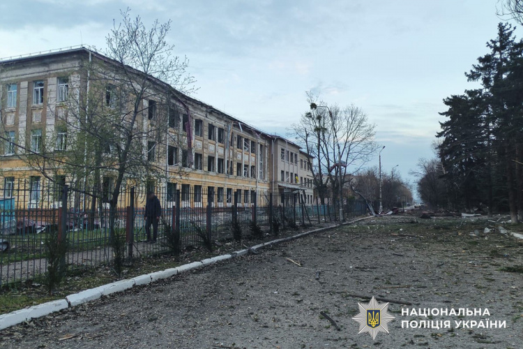 За добу росіяни вбили шістьох жителів Донеччини, зокрема дитину, ще 10 – поранили