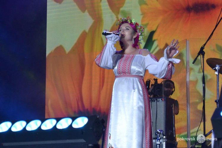 День независимости в Покровске: всеукраинский фестиваль и звезды эстрады
