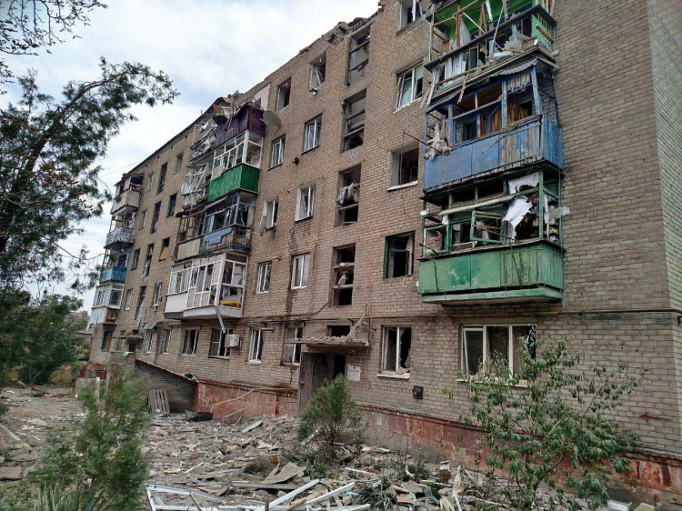 11 поранених за добу: росіяни б’ють по цивільних на Донеччині