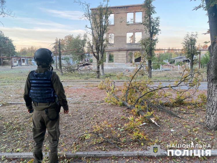 У Рівному Мирноградської ТГ поранено двох людей: поліція повідомила про наслідки обстрілів 19 вересня