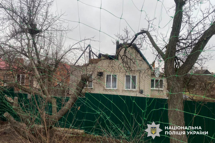 Унаслідок ударів росії по Донеччині 5 цивільних загинули, ще 6 поранені