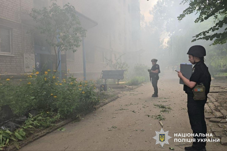 Одна людина загинула, 21 поранена внаслідок російських атак на Донеччині