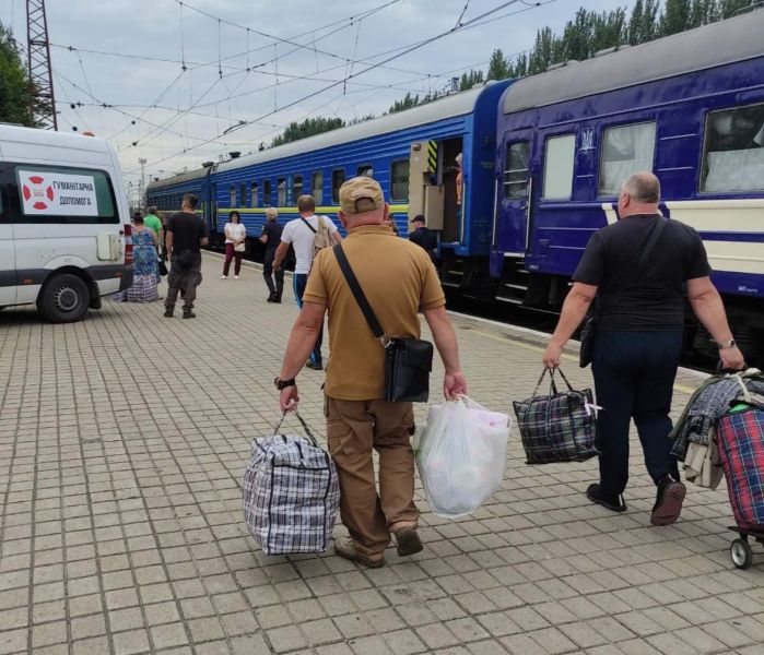 Муніципальна служба правопорядку допомагає з евакуацією жителів Покровської громади