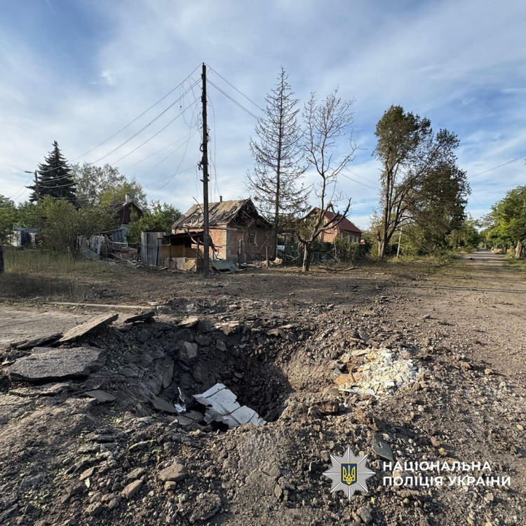 Загиблий та 9 постраждалих: про наслідки атак військ рф на Донеччину 16 вересня повідомили в поліції