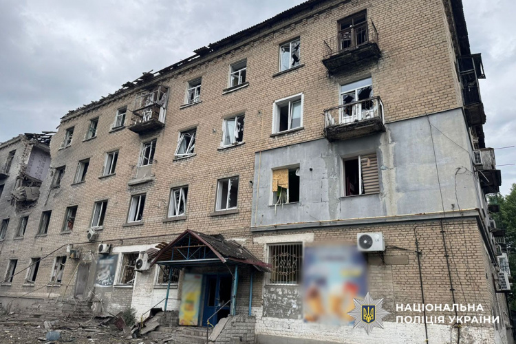 За добу окупанти обстріляли 16 населених пунктів Донеччини, вбили людину, ще 7 – поранили