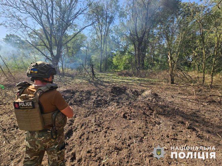 У Покровську внаслідок атаки дрона пошкоджено автомобіль, - поліція