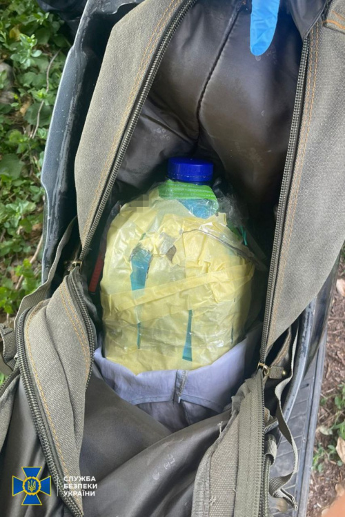 Готували теракти в Дніпрі та Полтаві: затримано двох агенток російського гру