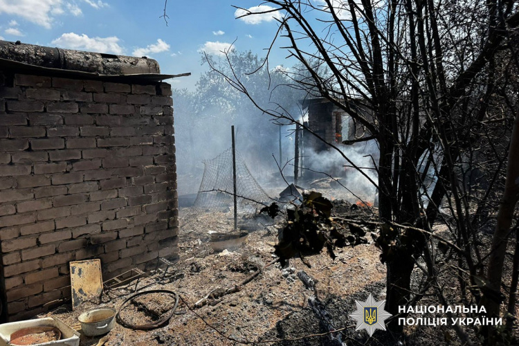 Окупанти обстріляли 16 населених пунктів Донеччини – 5 людей загинули, 11 зазнали поранень