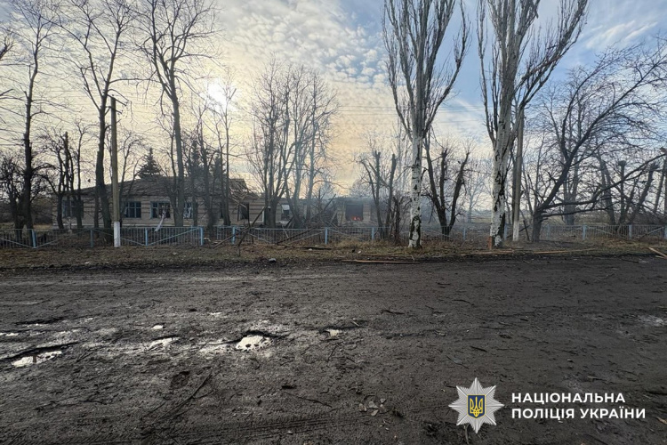 Четверо людей загинули і четверо зазнали поранень унаслідок російських обстрілів Донеччини за добу