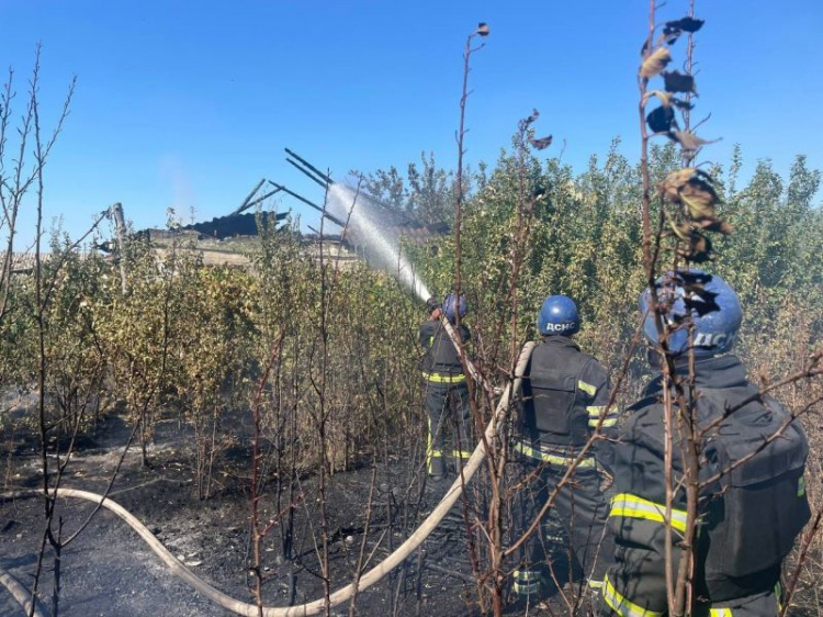 У Новогродівській громаді виникла пожежа внаслідок обстрілу