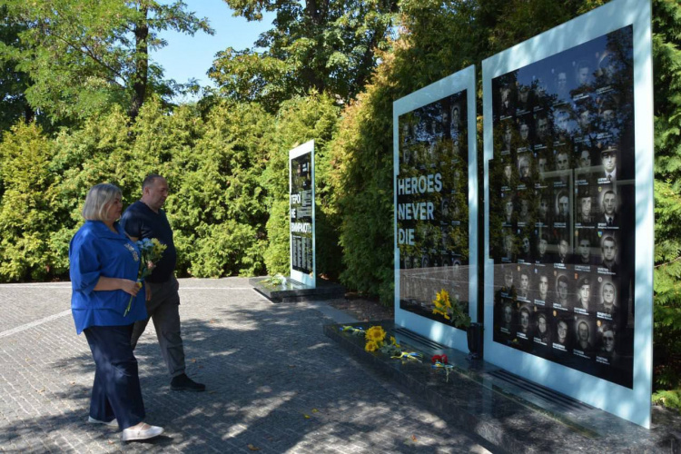 Представники Покровської МВА вшанували пам’ять загиблих захисників України