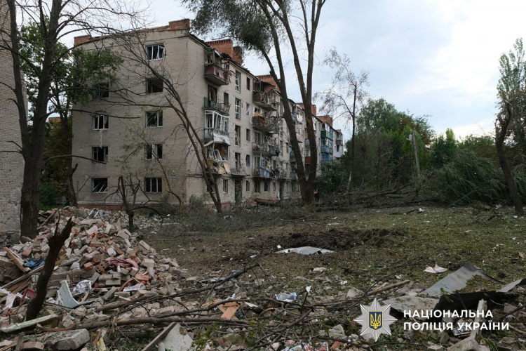 Одна людина загинула, 21 поранена внаслідок російських атак на Донеччині