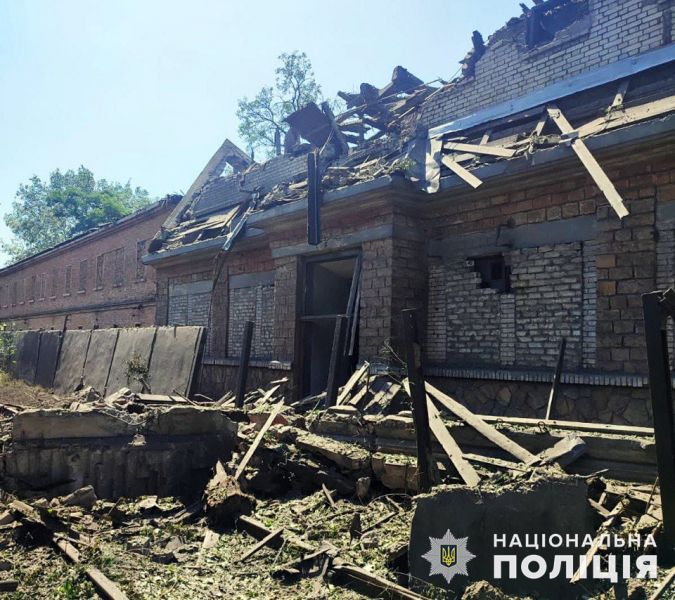 Поліція Донеччини показала наслідки обстрілів минулої доби