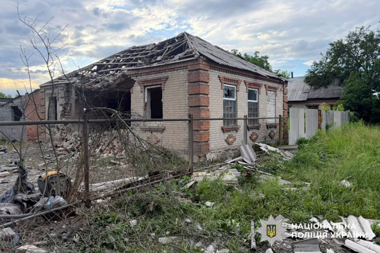 Четверо цивільних загинуло, 17 поранено на Донеччині внаслідок обстрілів