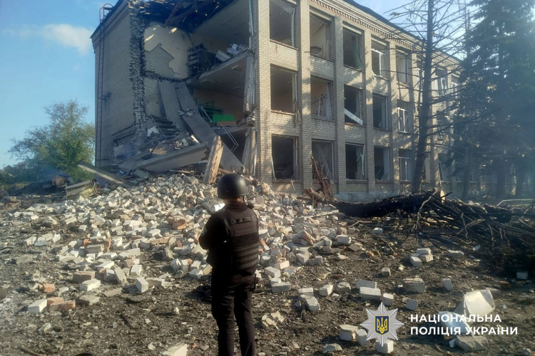 13 людей поранені внаслідок російських обстрілів Донеччини 18 червня