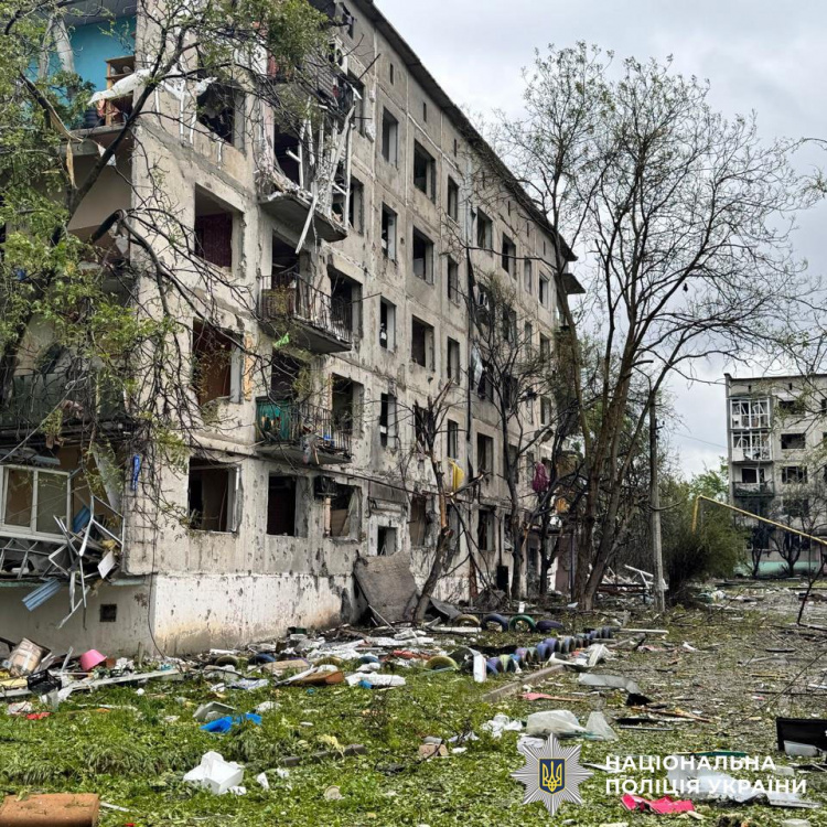 У Мирнограді вчора поранено людину та пошкоджено будівлі