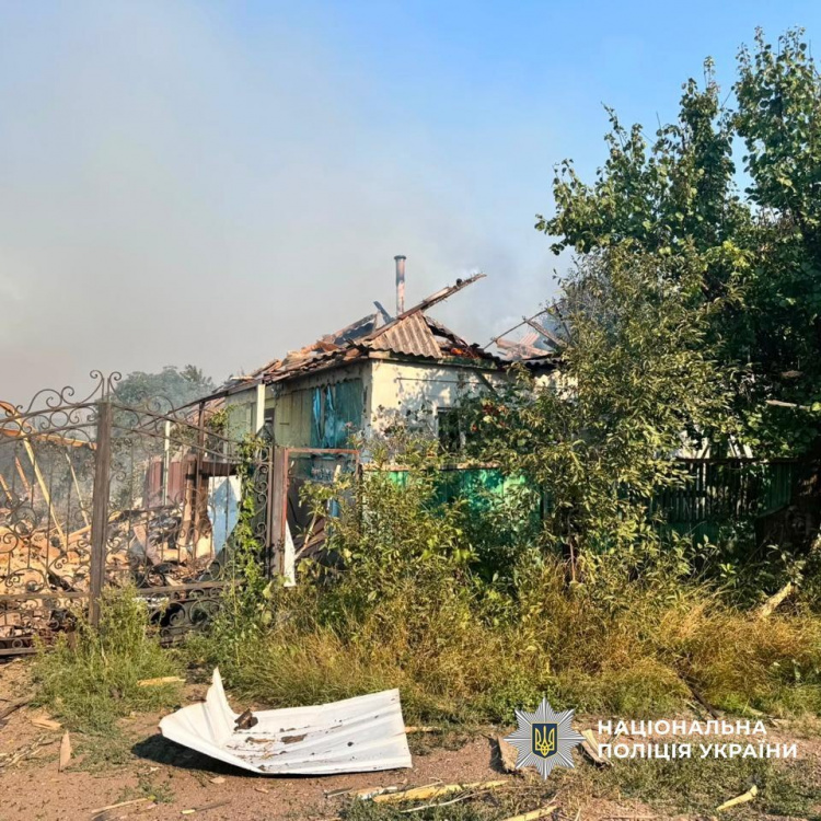 Одна людина загинула, п'ятеро поранені внаслідок обстрілів Донеччини 17 серпня