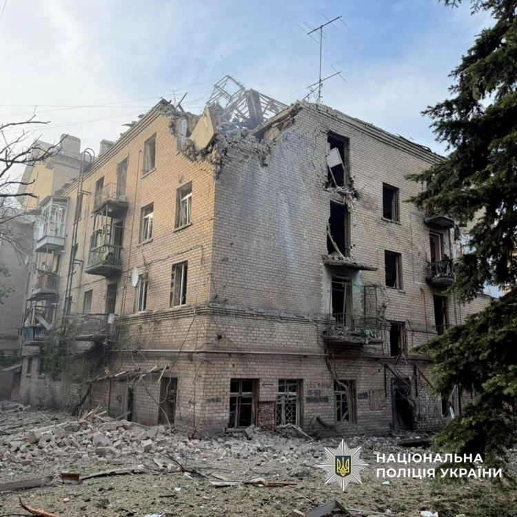 Одна людина загинула, 14 жителів Донеччини зазнали поранень через російські атаки 24 травня