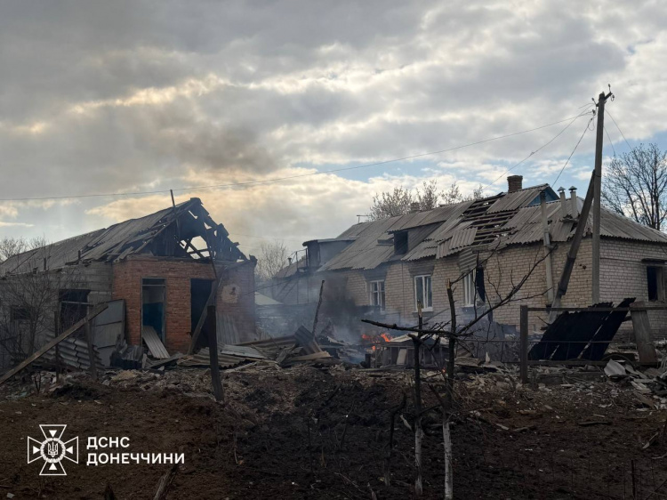 Четверо жителів Донеччини стали жертвами обстрілів росіян 13 квітня