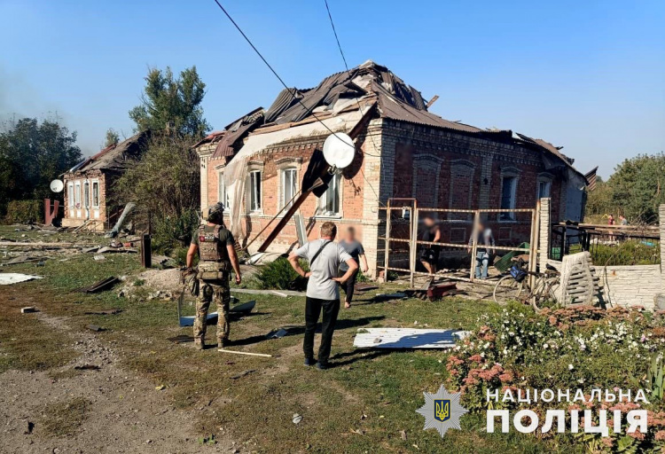 18 обстрілів Донеччини за добу: поліція повідомляє про жертв та руйнування
