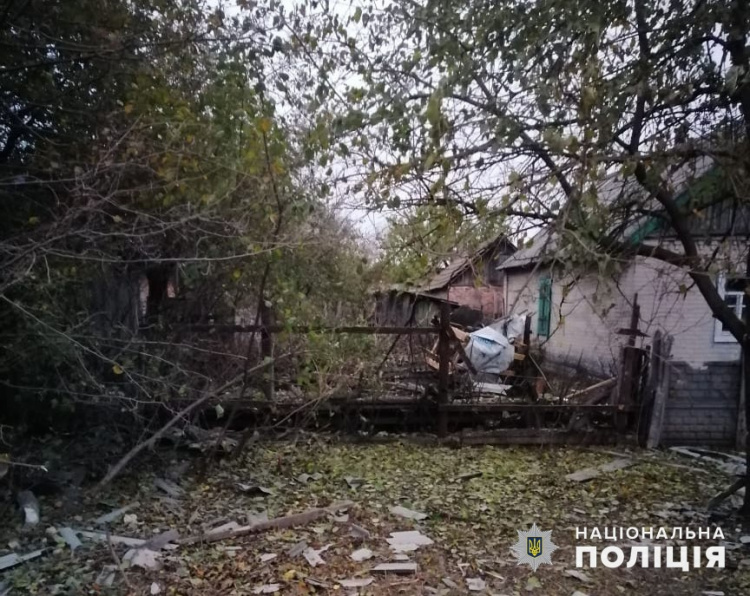 За добу окупанти обстріляли 7 населених пунктів Донеччини, поранили людину