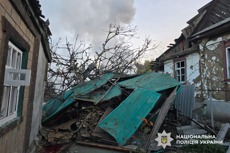 За добу окупанти обстріляли 9 населених пунктів Донеччини, вбили 8 та поранили 19 людей