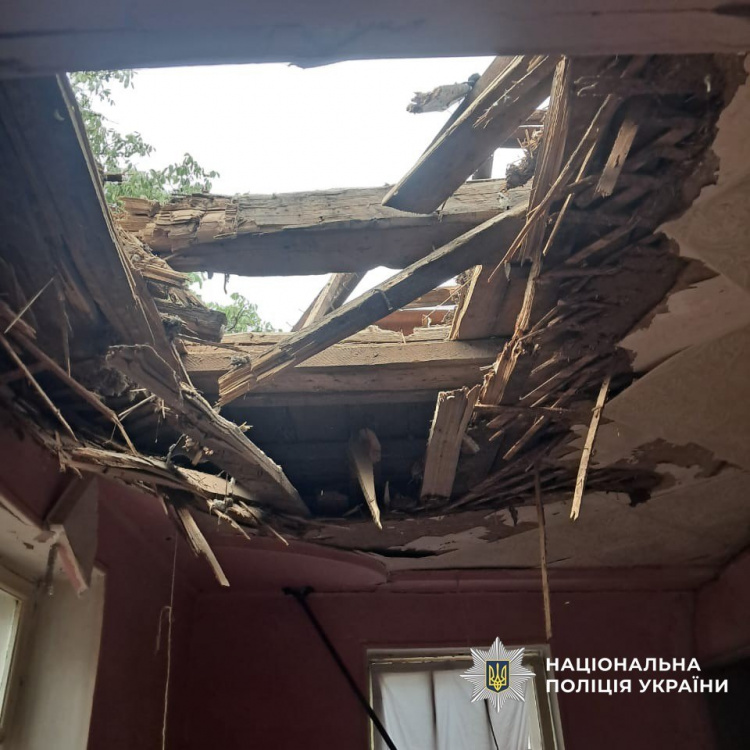 Одна людина загинула, 13 зазнали поранень через російські обстріли Донеччини 11 серпня
