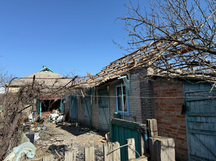 Троє людей зазнали поранень: поліція Донеччини зафіксувала наслідки російських обстрілів 13 березня