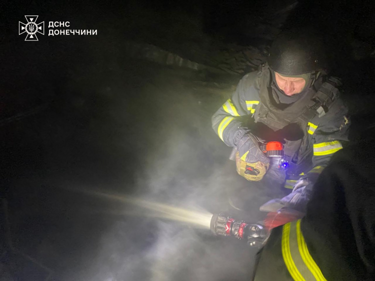 Рятувальники ліквідували пожежу в Білицькому після ворожого авіаудару