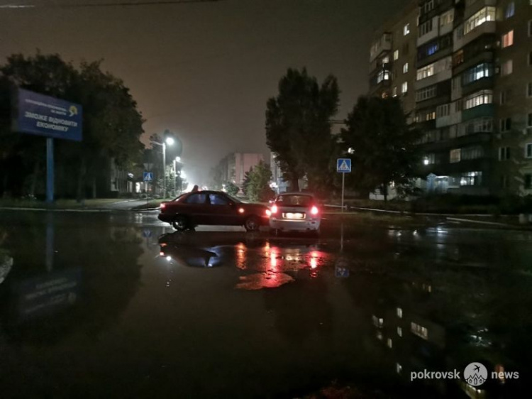 Вчера в Покровске столкнулись два автомобиля