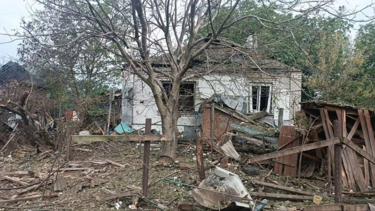 Троє людей загинуло, 11 поранені: 13 населених пунктів Донеччини були під обстрілами 14 вересня