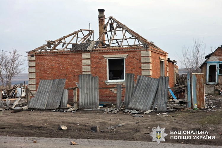 Через російські обстріли Донеччини 21 березня одна людина загинула, ще шестеро зазнали поранень