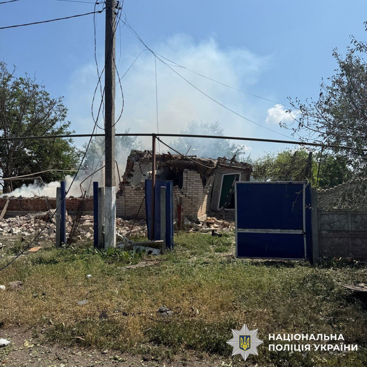 За вчора росія спрямувала на цивільних 30 дронів, - поліція Донеччини