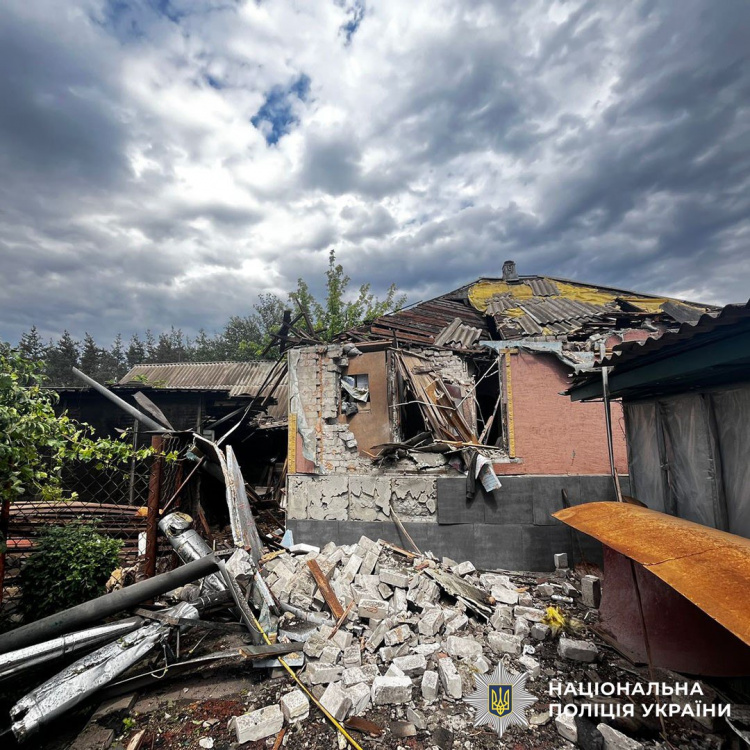 3 загиблих і 13 поранених, зокрема дитина: про обстріли Донеччини 11 серпня інформує поліція