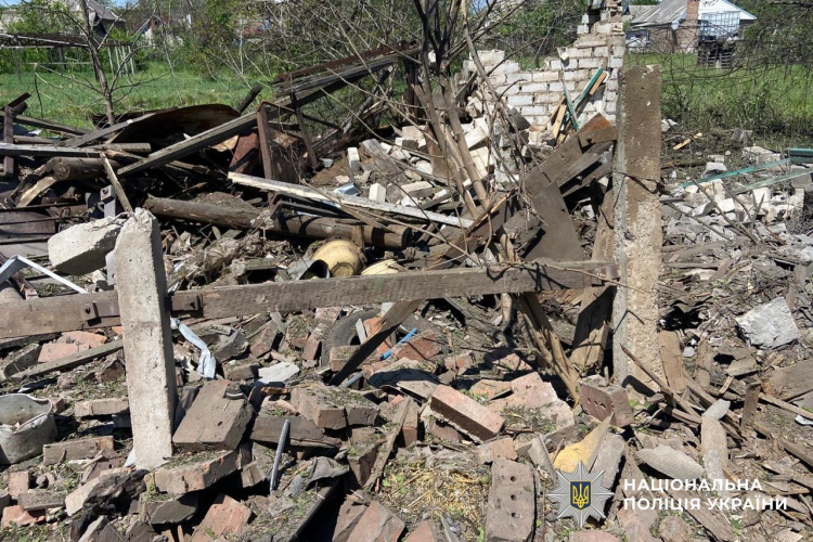 Одна людина загинула, четверо зазнали поранень на Донеччині внаслідок обстрілів 12 травня