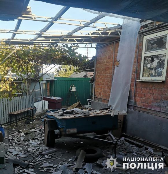 Окупанти атакували 12 населених пунктів Донеччини. Поліція фіксує вбивство цивільних і руйнування