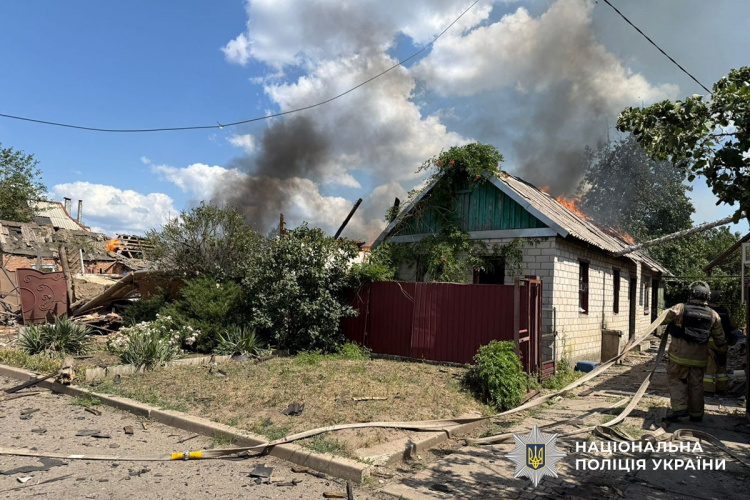 11 мирних жителів зазнали поранень через російські обстріли Донеччини