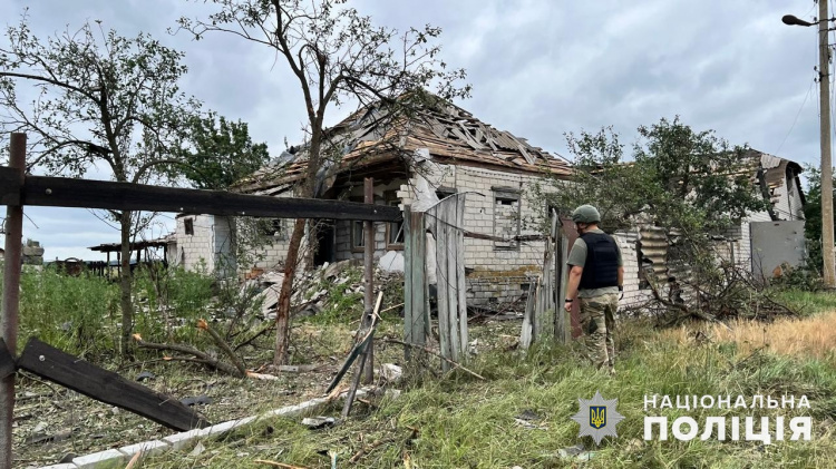 Дев’ять поранених, понад пів сотні руйнувань – наслідки російських обстрілів Донеччини за добу