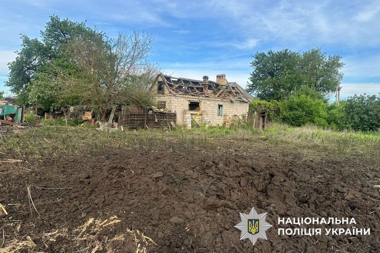 Загиблий та 6 поранених: 19 травня росіяни атакували 10 населених пунктів Донеччини