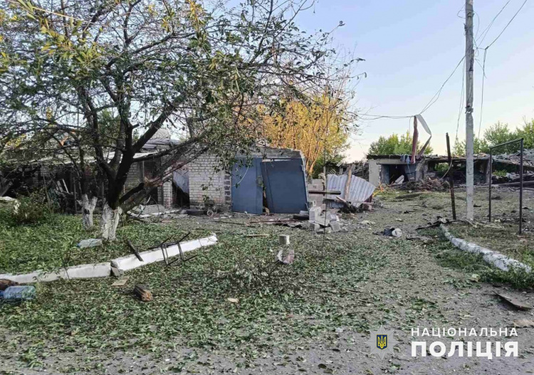 Стало відомо, чим росіяни вдарили по Покровській громаді: наслідки обстрілів Донеччини за минулу добу