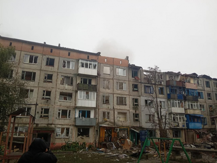 8 загиблих і 19 поранених, зокрема дитина: поліція – про обстріли Донеччини 23 вересня