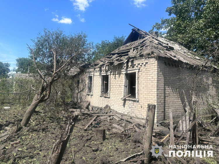 Під обстрілами опинилися 17 населених пунктів Донеччини, є вбити та поранені