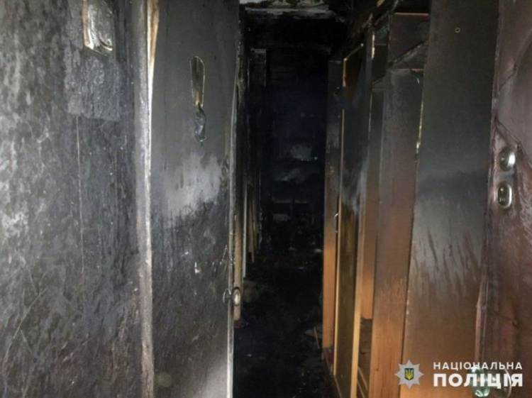 По факту ночного пожара в Покровске открыто уголовное производство