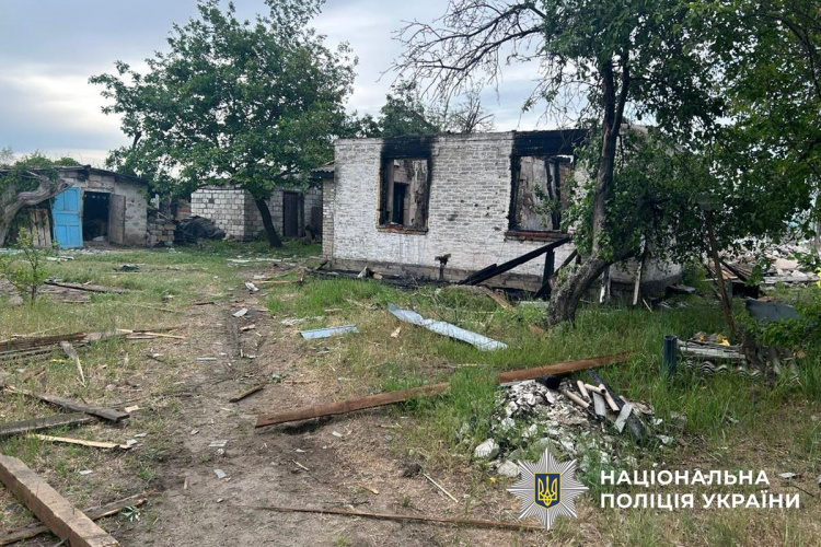 Війська рф обстріляли 14 населених пунктів Донеччини, вбили цивільного, ще 8 – поранили