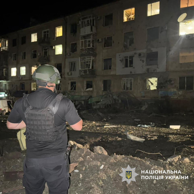 Дві людини загинули, ще 25 поранені через масовані обстріли Донеччини 14 вересня