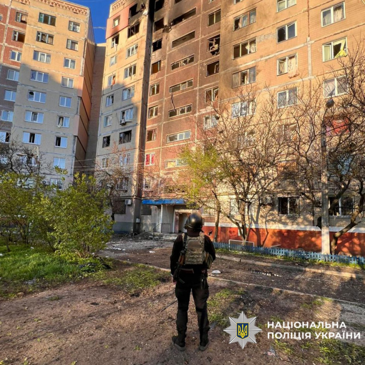 Дві людини загинули, ще три постраждали від російських атак на Донеччині 28 квітня