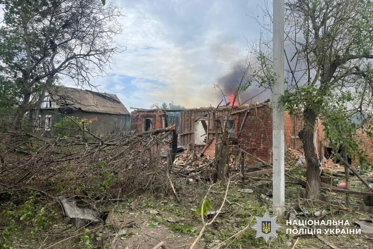 Загиблий і 13 поранених: про наслідки атак на Донеччину 28 травня повідомили в поліції